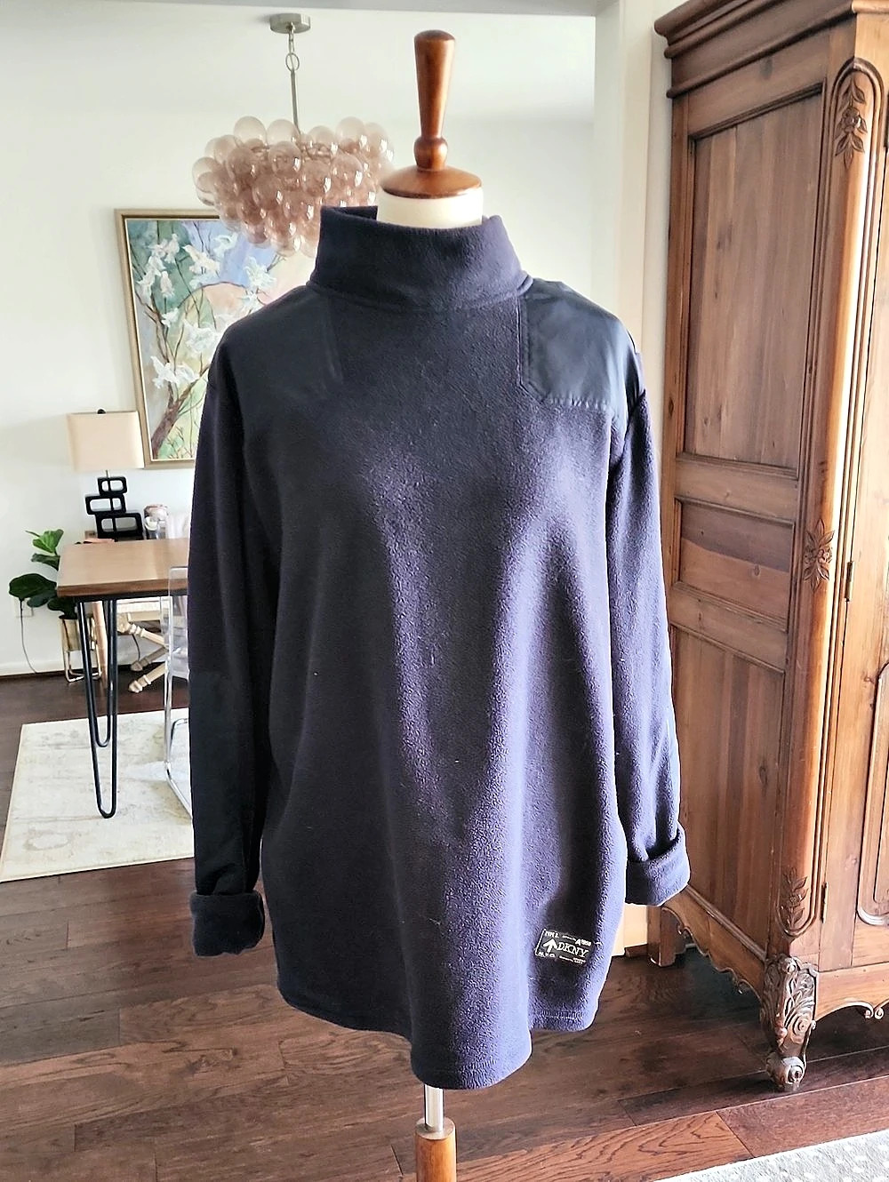 DKNY Navy Fleece Pullover XXL